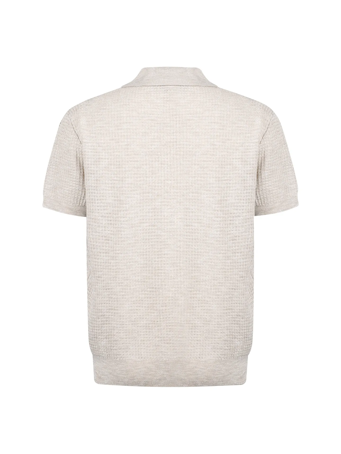 Loro Piana 26FW Savan mulberry silk sweater short-sleeved Polo shirt ●Authentic 11700 purchased and developed ●Flax and silk blended wool ●Using dual-system (14-needle) loom imported from Germany ●Wool blended ●Wool enzyme washing ●Customized 1:1 trademark ●Fit version ●Size: 48 50 52 54 ●Style number: 26313/2B#40 ●Hand washing is recommended (this product is made of wool and is not easy to machine wash) ●Original label straight on